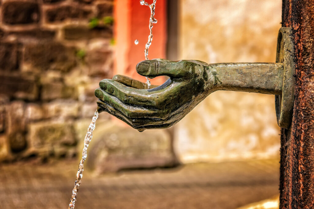 Hand water feature
